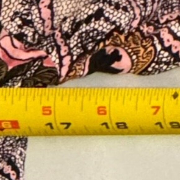 La Belle MSRP $187 V-Neck Floral Embroidered Dress Removable Shoulder Pads Small - Picture 7 of 8